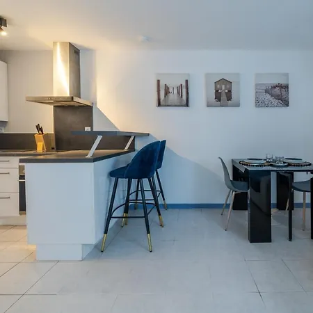 Proche Gare Apartment *